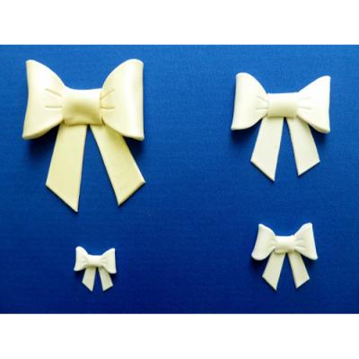 Four different sizes of sugar bows